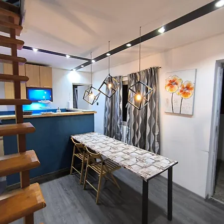 Garden Of Dreams - Duplex Apartment *